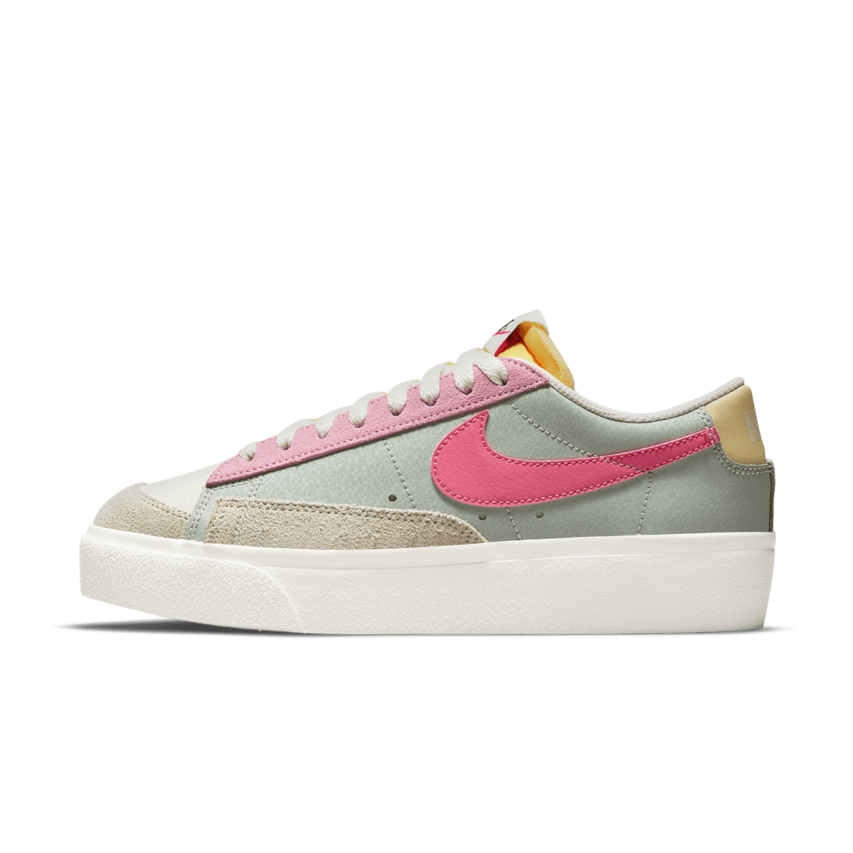 WMNS NIKE BLAZER LOW PLTFRM DE